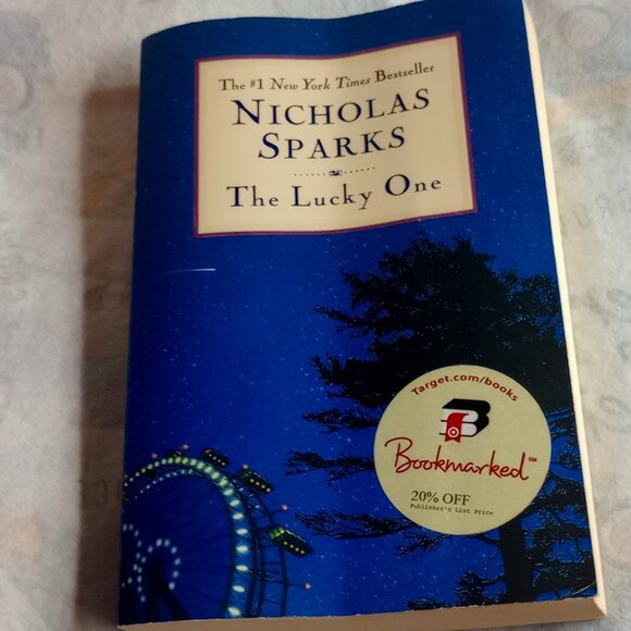 The Lucky One by Sparks, Nicholas paperback 2009 - Picture 1 of 14